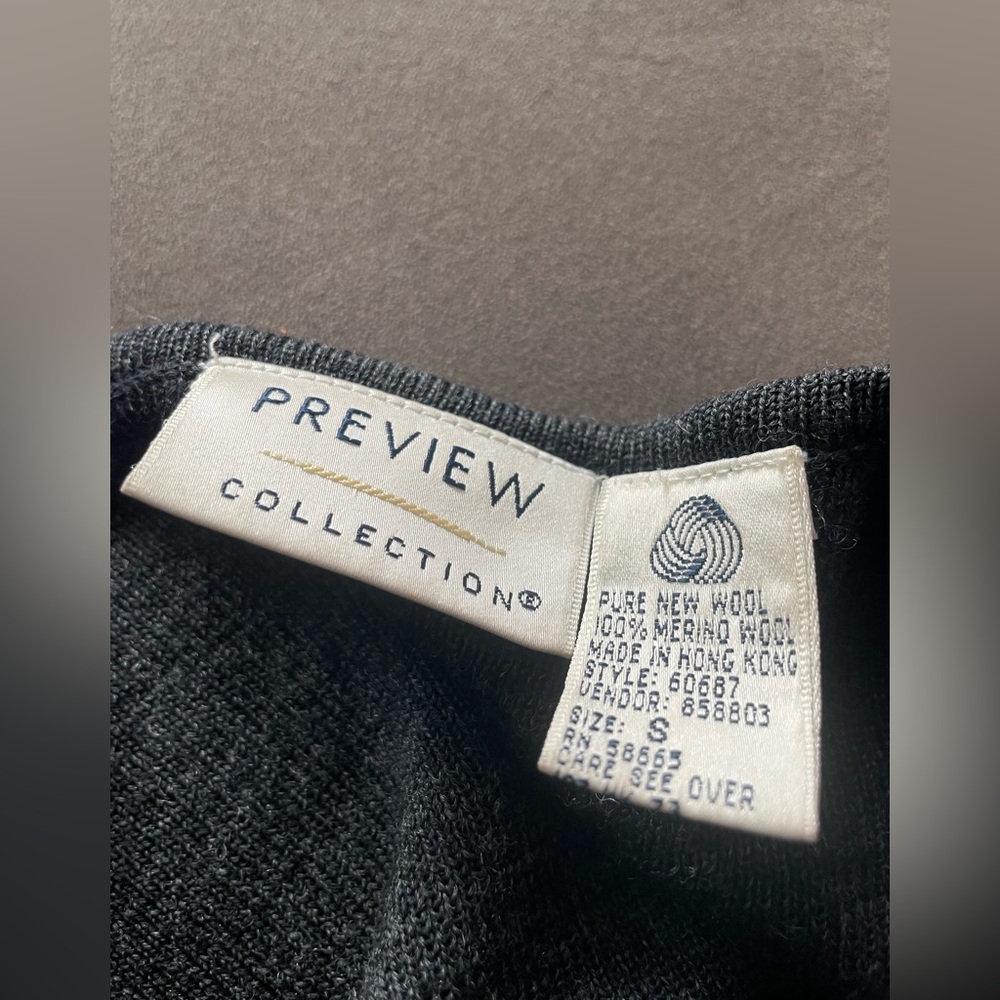 USED— preview brand sweater grey color, 100% merino wool. - Picture 4 of 4